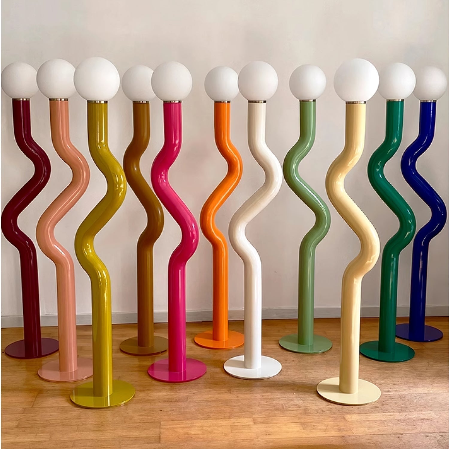 Cyldo Modern Floor Lamp