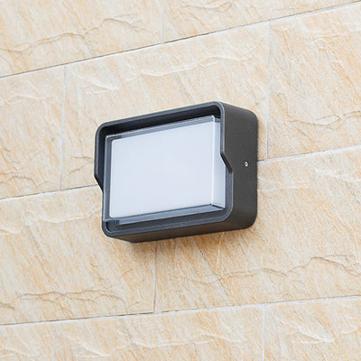 Stan Square Minimalist LED Aluminum Outdoor Wall Light