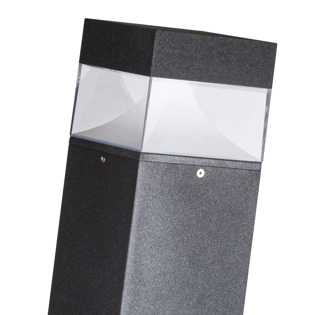 James Collard Nordic Aluminum Outdoor Lawn Light