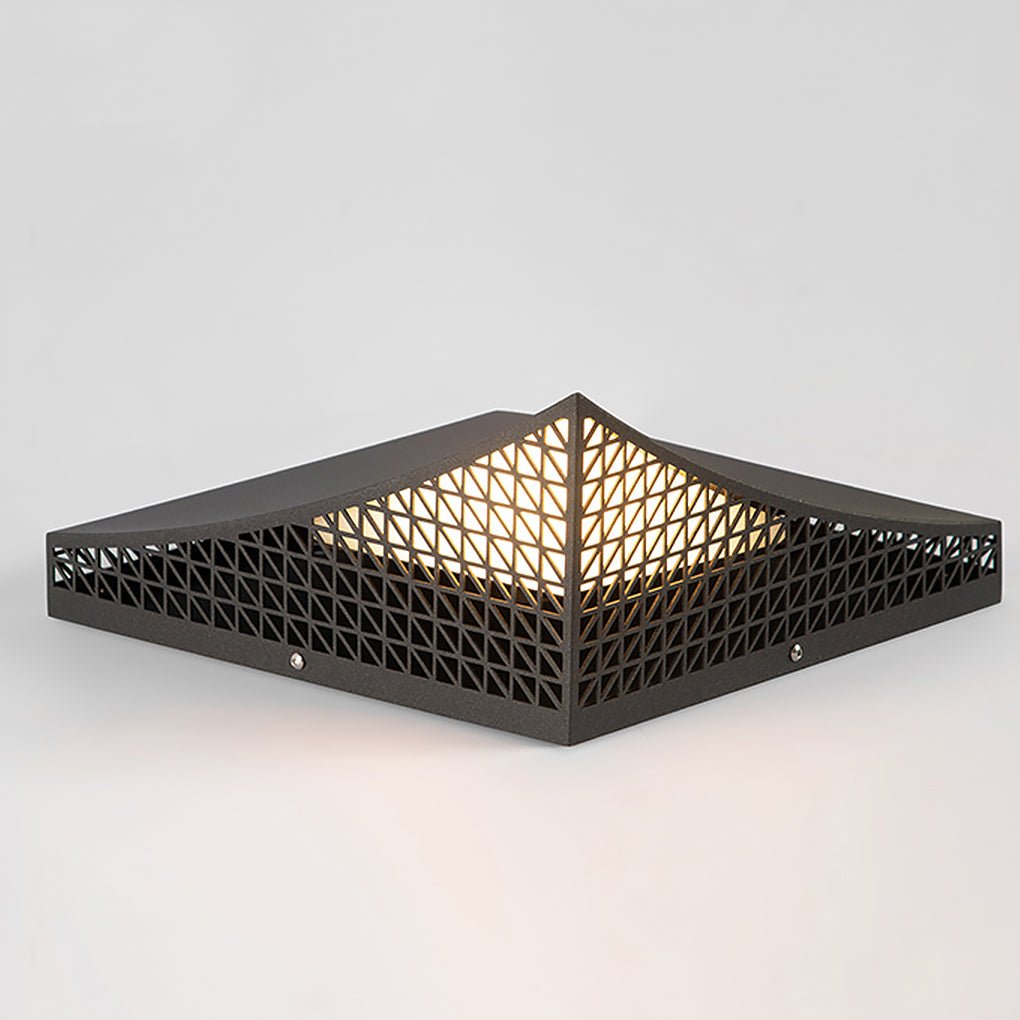 Lynn Industrial Elegant Metal Garden Light