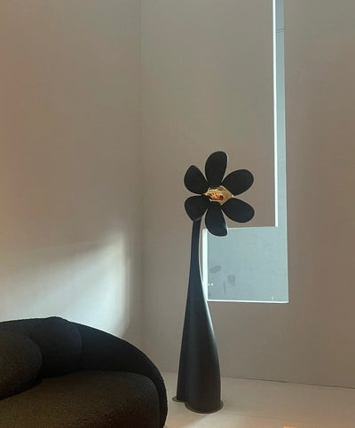 Renoria Sculpture Floor Lamp