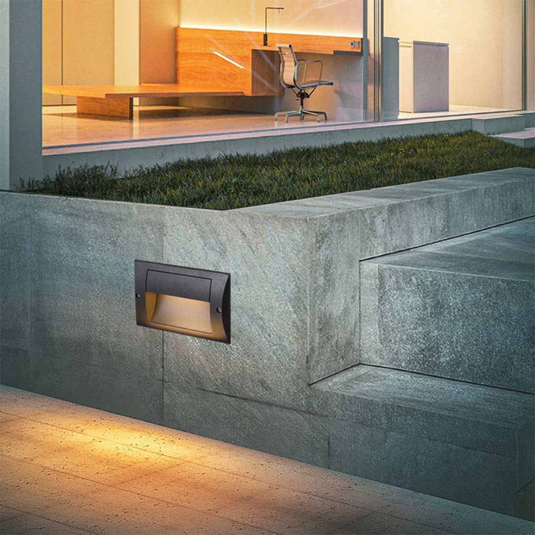 Harre Embedded LED Minimalist Aluminum Outdoor Step Lights