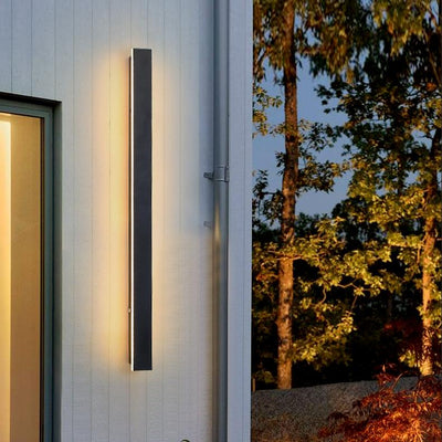Raymo Classic Long LED Linear Iron Outdoor Light