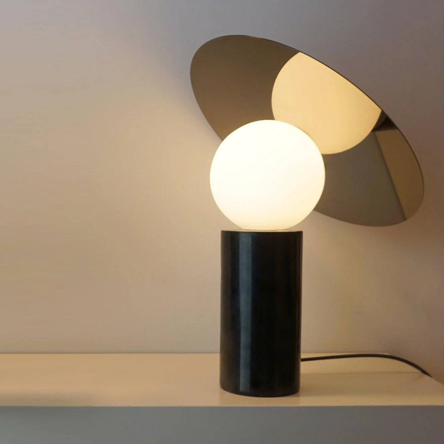 Dila Minimalist Marble Table Lamp