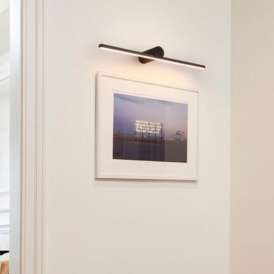 Silvermont Trace Rechargeable Indoor Wall Light