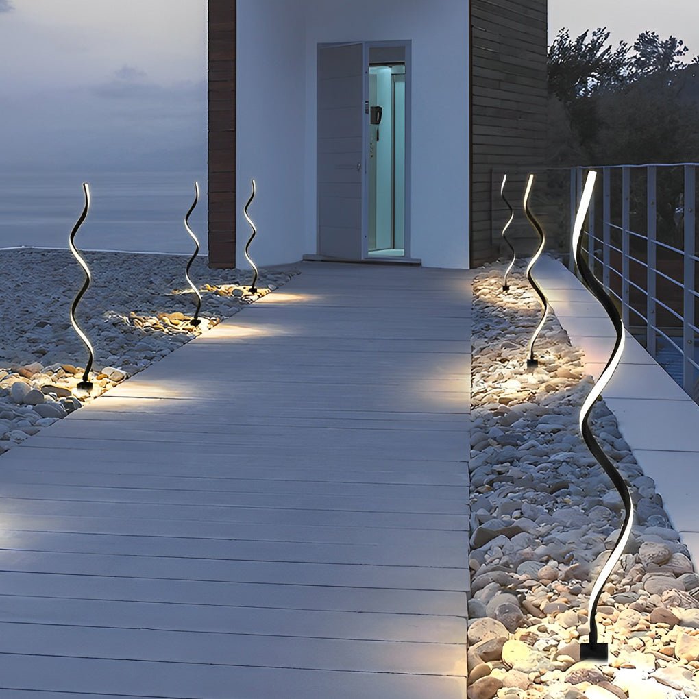 Bridget Twisted Seaweed Design LED Aluminum Outdoor Lawn Lights