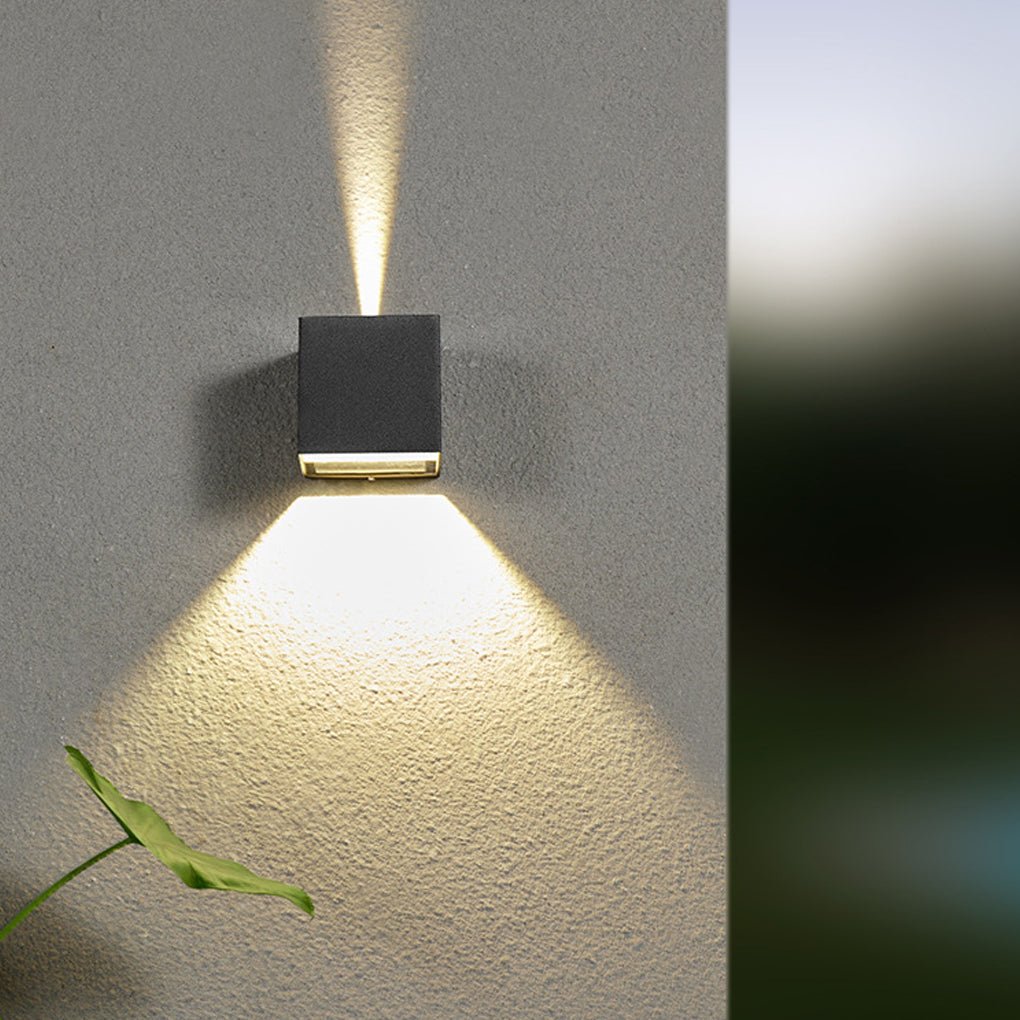 Sarah Creative LED Aluminum Outdoor Sconce Wall Lights