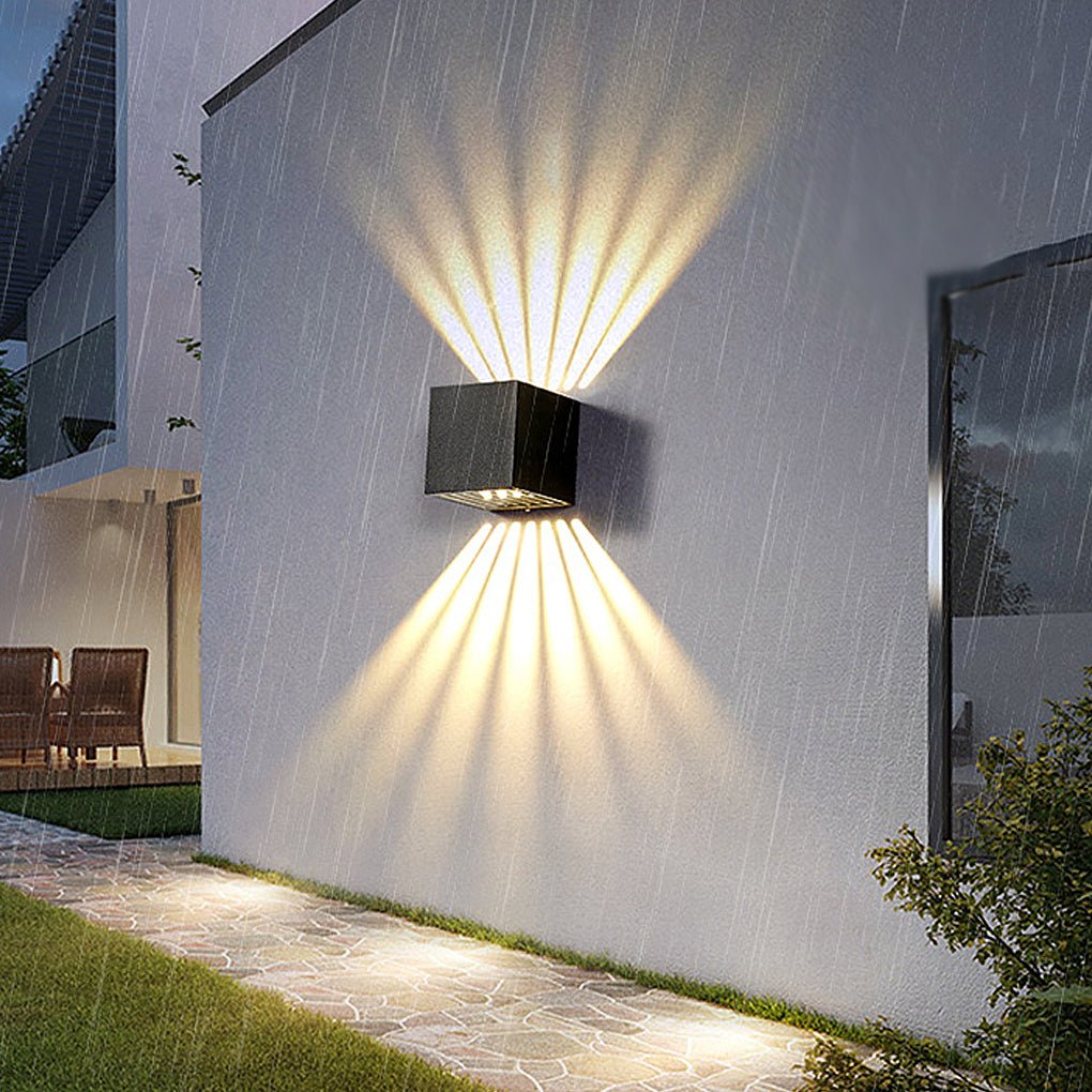 Sarah Creative LED Aluminum Outdoor Sconce Wall Lights