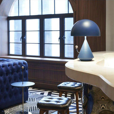 Bella Modern Table lamp