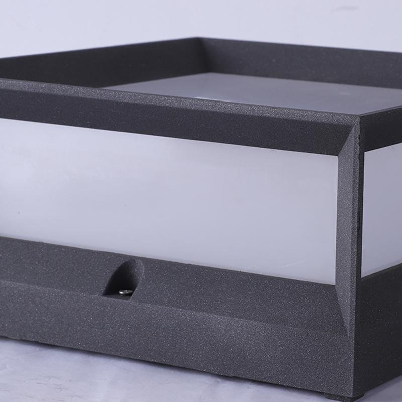 Una Square Unique Modern Metal Solar Outdoor Lights