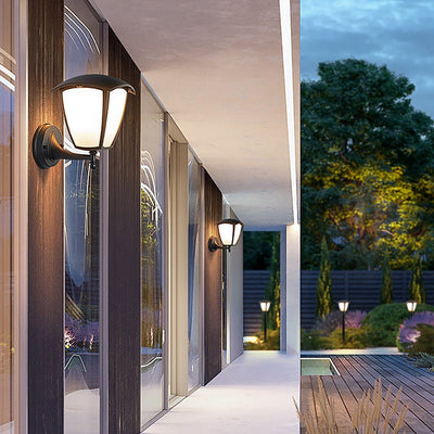 William European Landscape Iron Outdoor Light