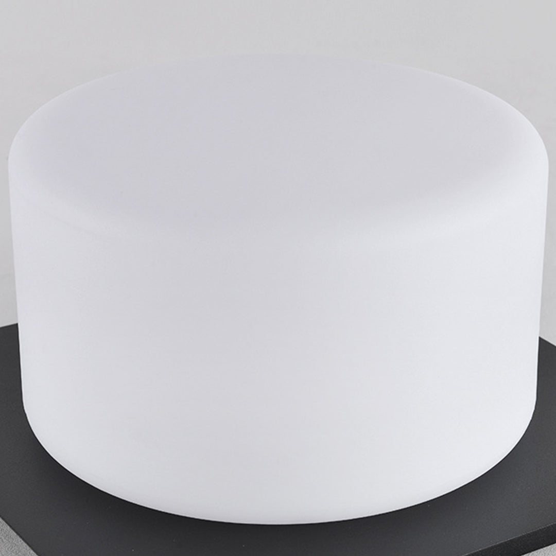 Nathania Modern PE Pillar Light