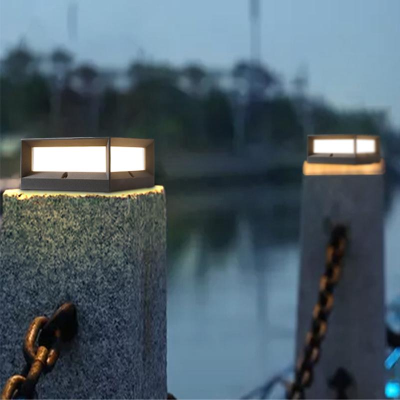 Una Square Unique Modern Metal Solar Outdoor Lights