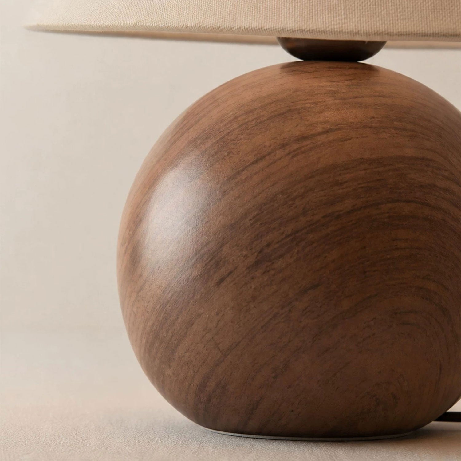 Seloaine Table Lamp