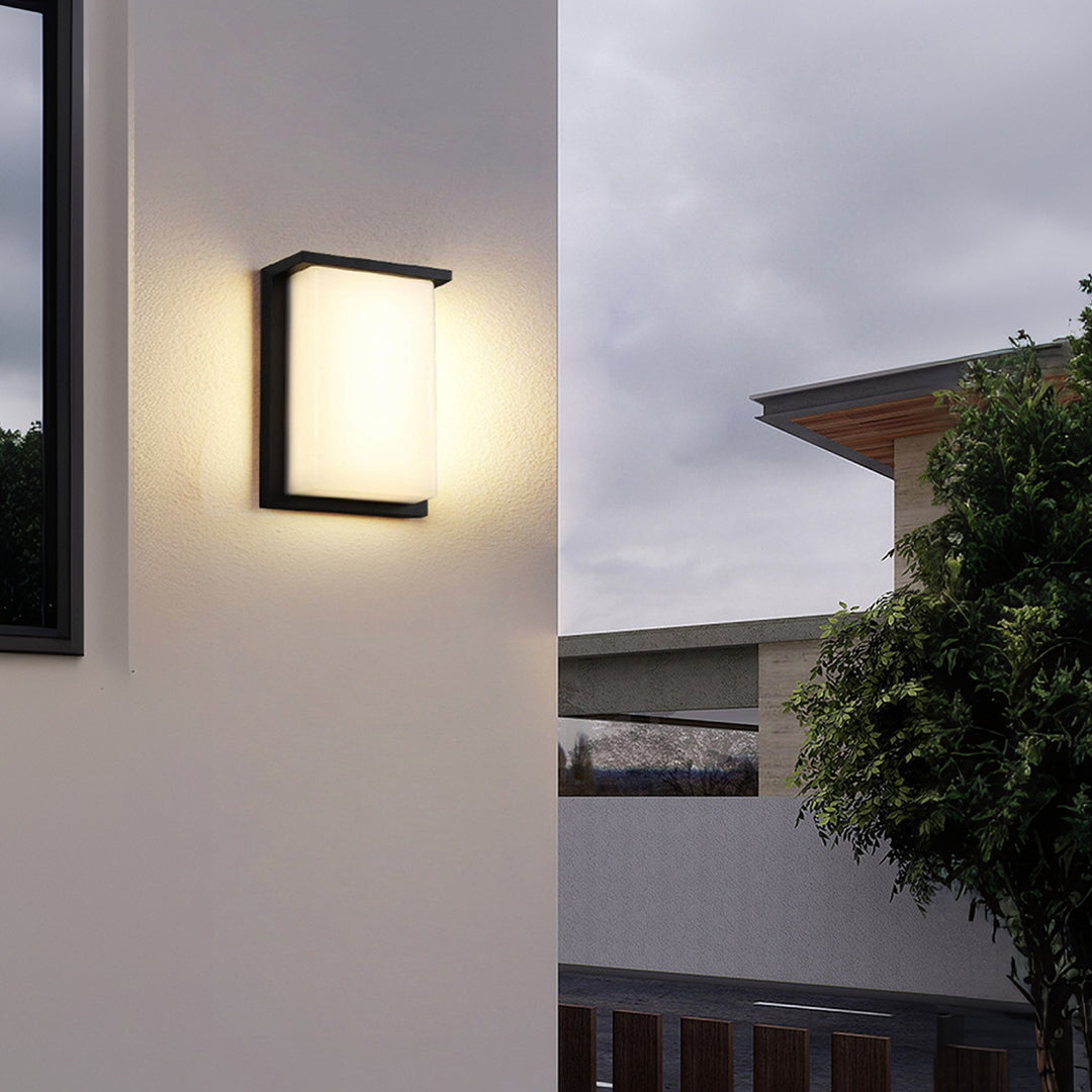 Heather LED Rectangular Die-Cast Aluminum Outdoor Sconce