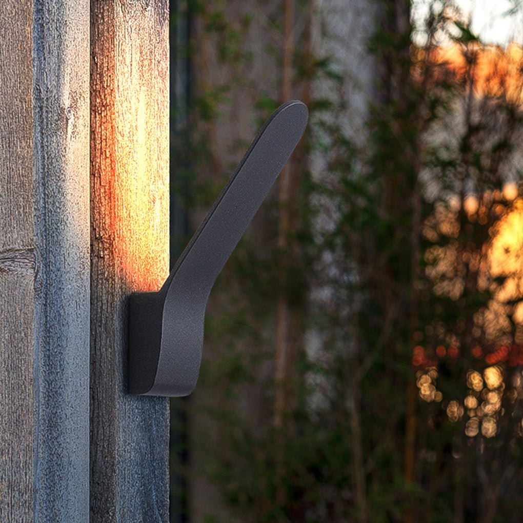 Loralie Modern Minimalist Metal Outdoor Wall Light