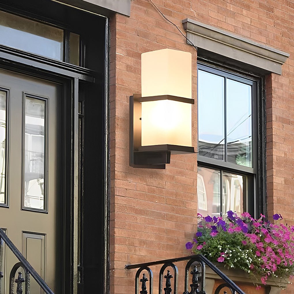 Hanna Modern Minimalist Metal Outdoor Wall Lights