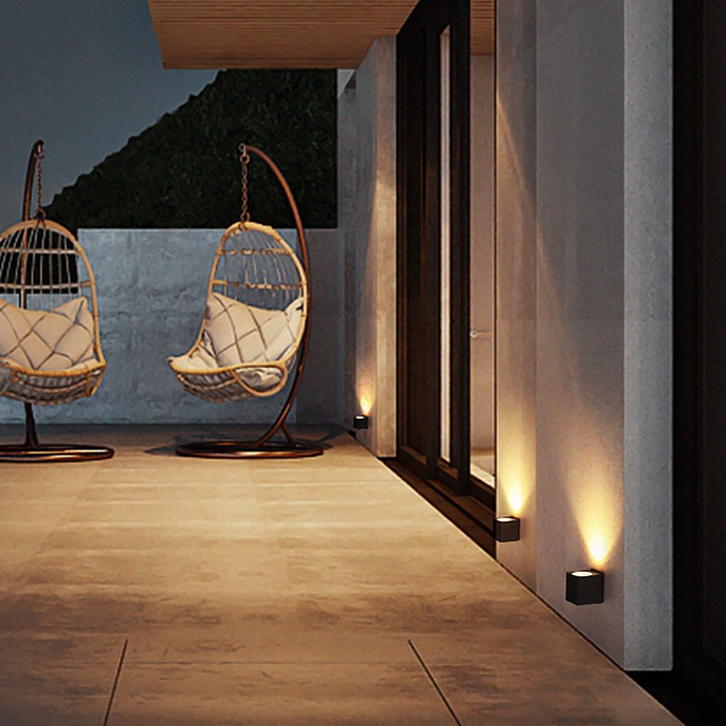 Leah Modern Square Design Aluminum Outdoor Wall Light