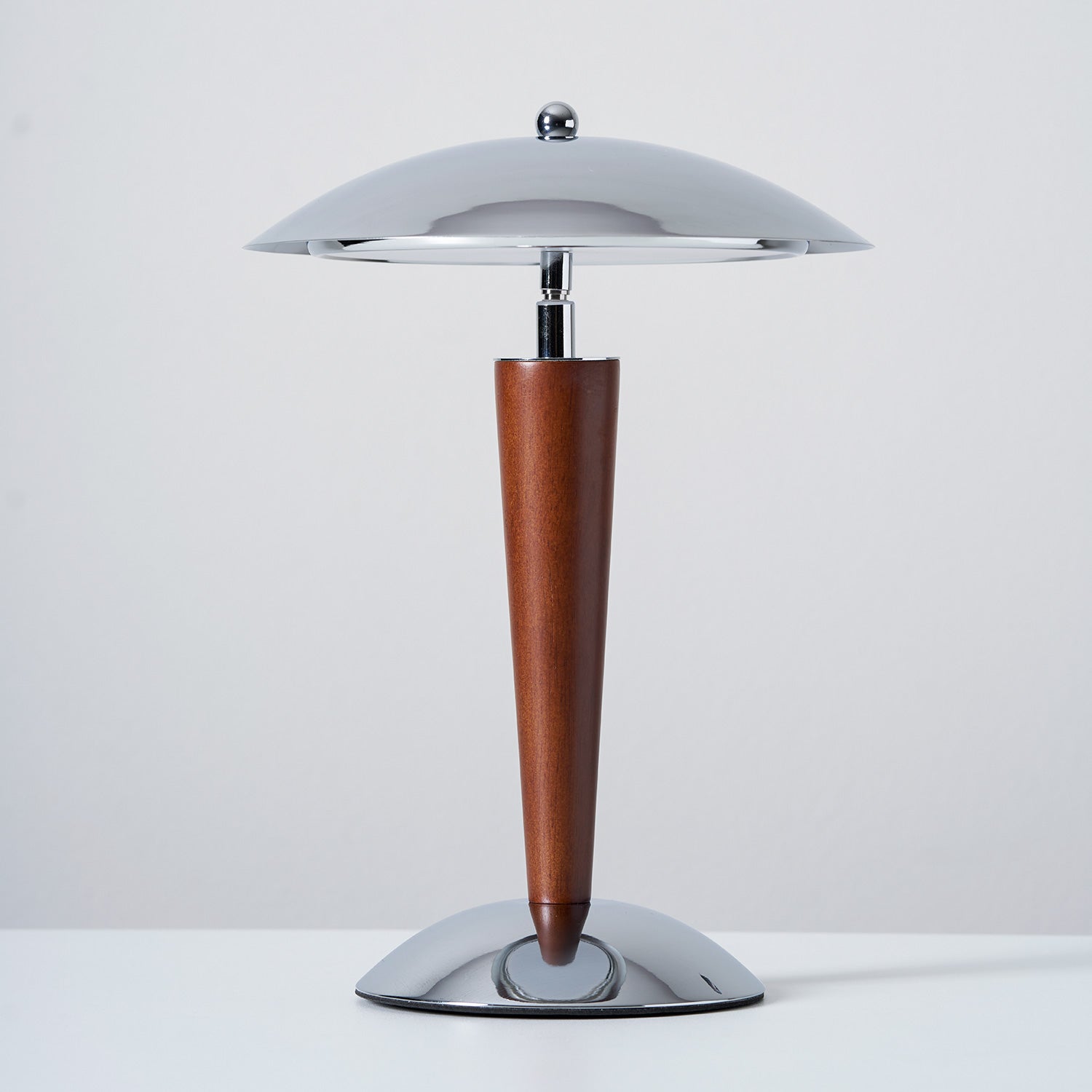 Elainelia Table Lamp