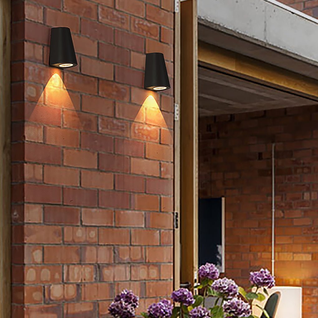 Hal Nordic Minimalist LED Aluminum Outdoor Wall Light