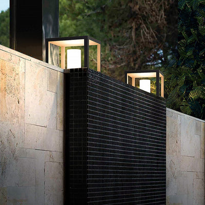 Des Decorative LED Solar Landscape Aluminum Outdoor Post Lights