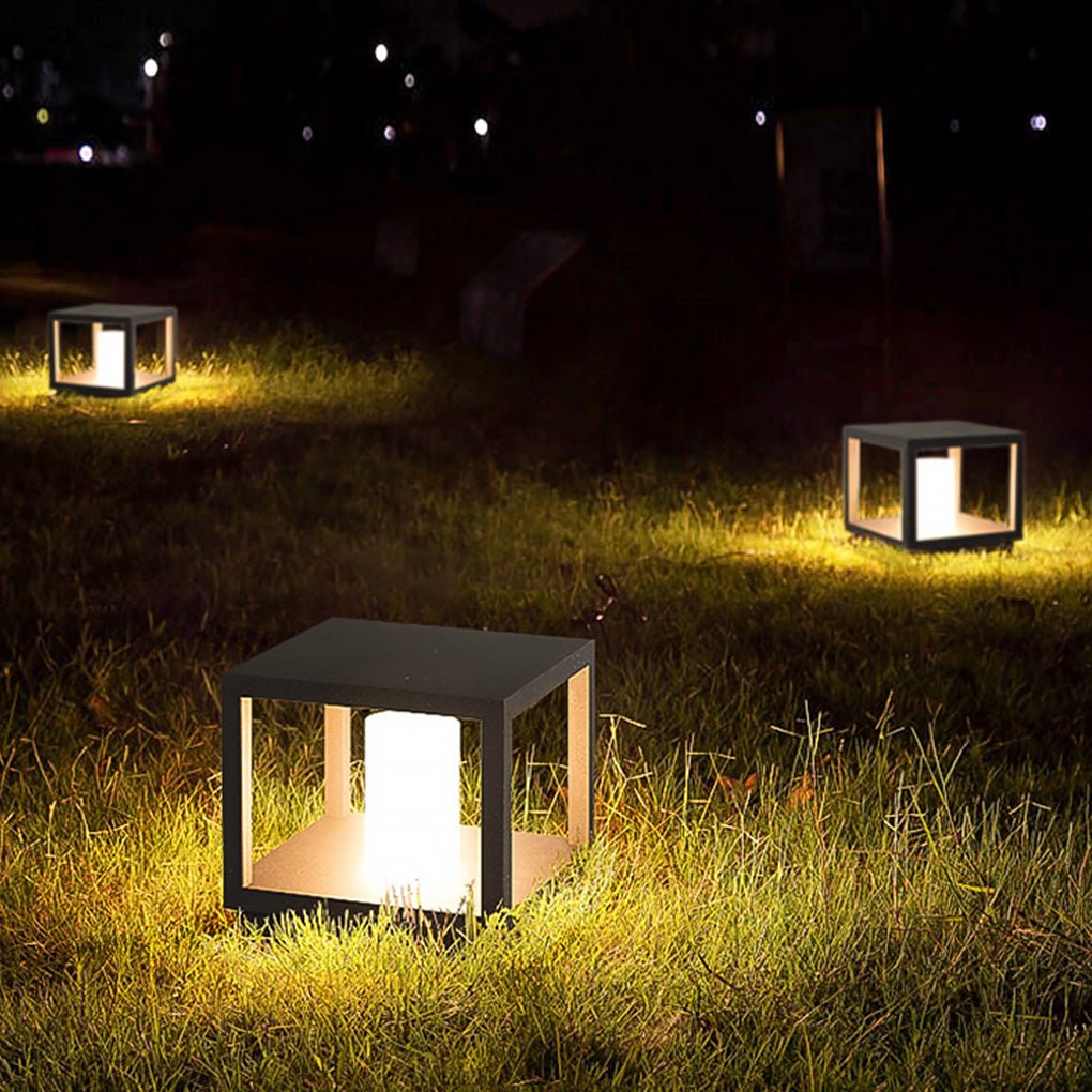 Des Decorative LED Solar Landscape Aluminum Outdoor Post Lights