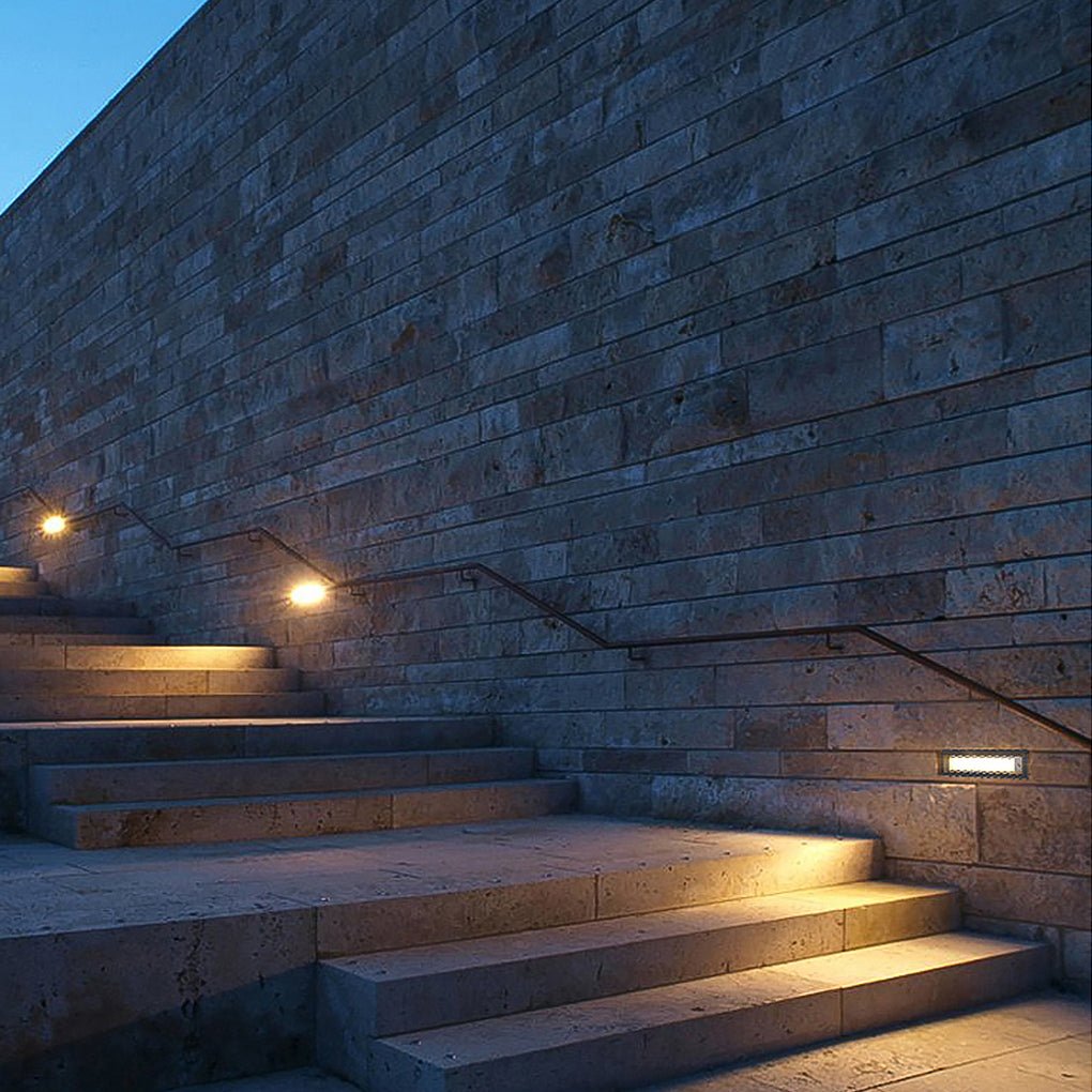 Many LED Embedded Aluminum Outdoor Steps Lights