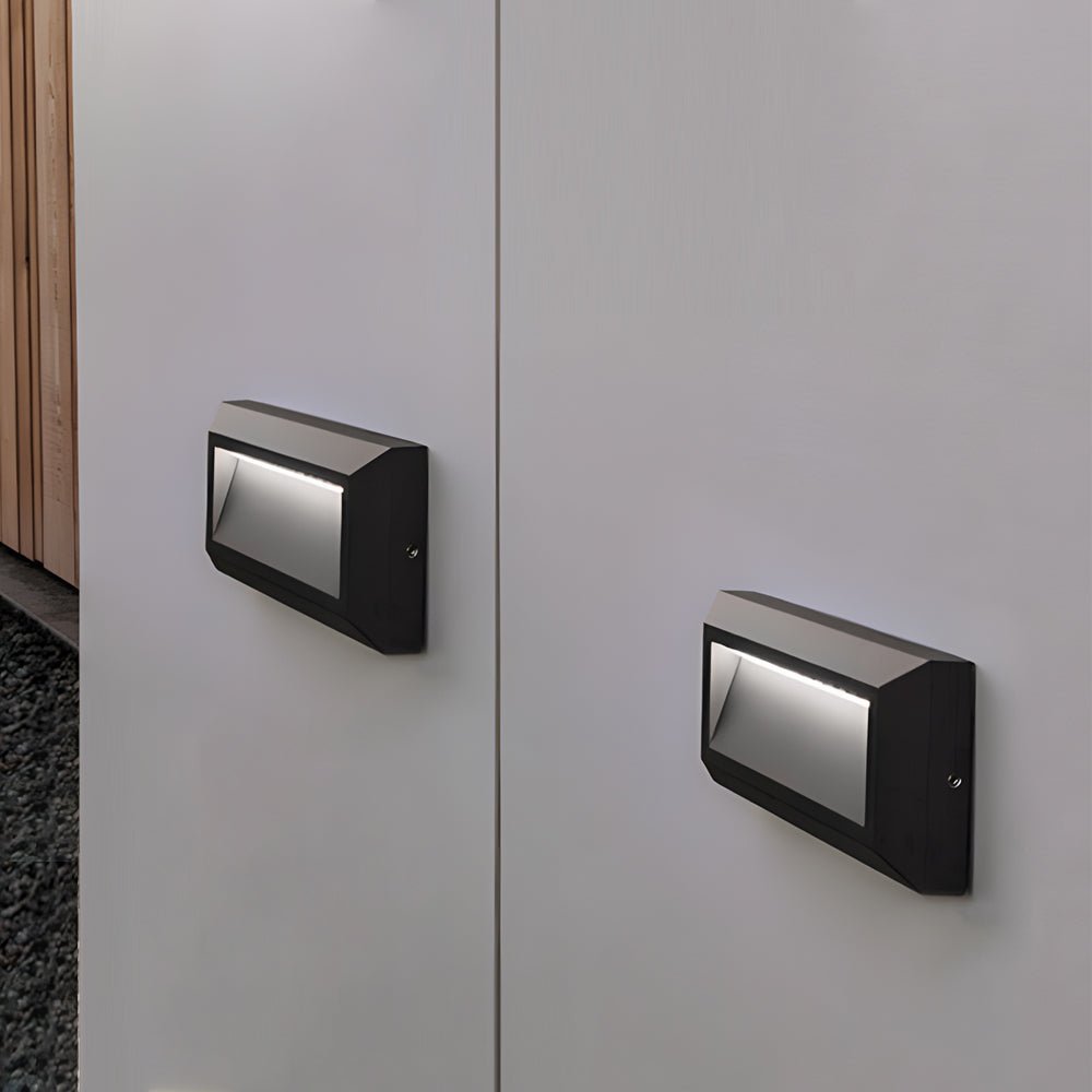 Soea Modern Aluminum Outdoor Wall-Mounted Step Lights