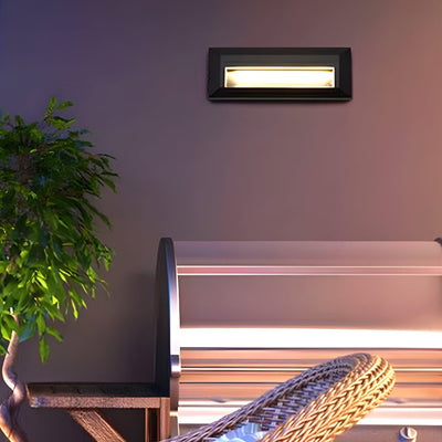 Soea Modern Aluminum Outdoor Wall-Mounted Step Lights