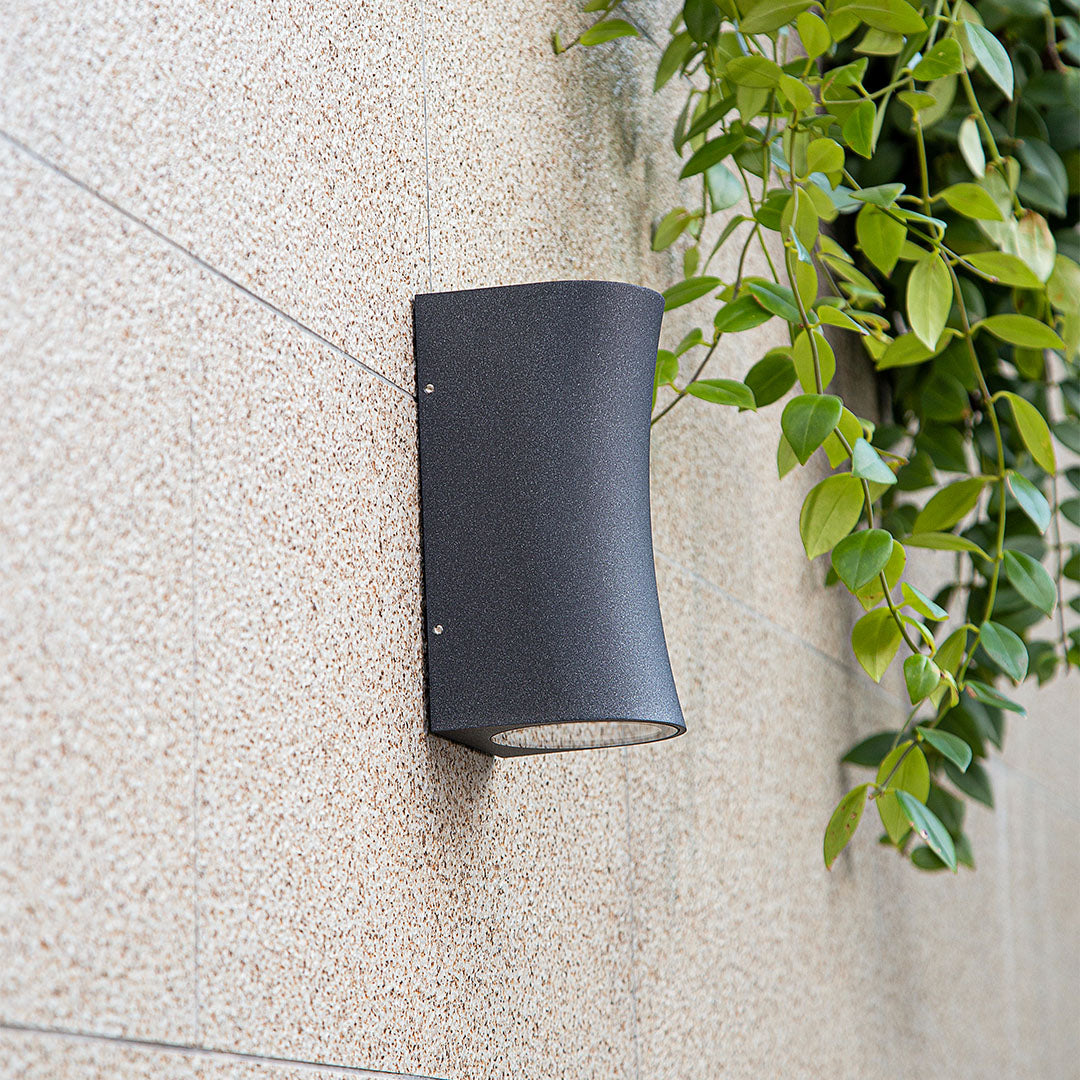 Mararet Modern LED Aluminum Outdoor Wall Light