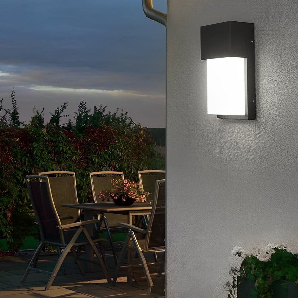 Mona Rectangular LED Modern Aluminum Outdoor Wall Light Fixture