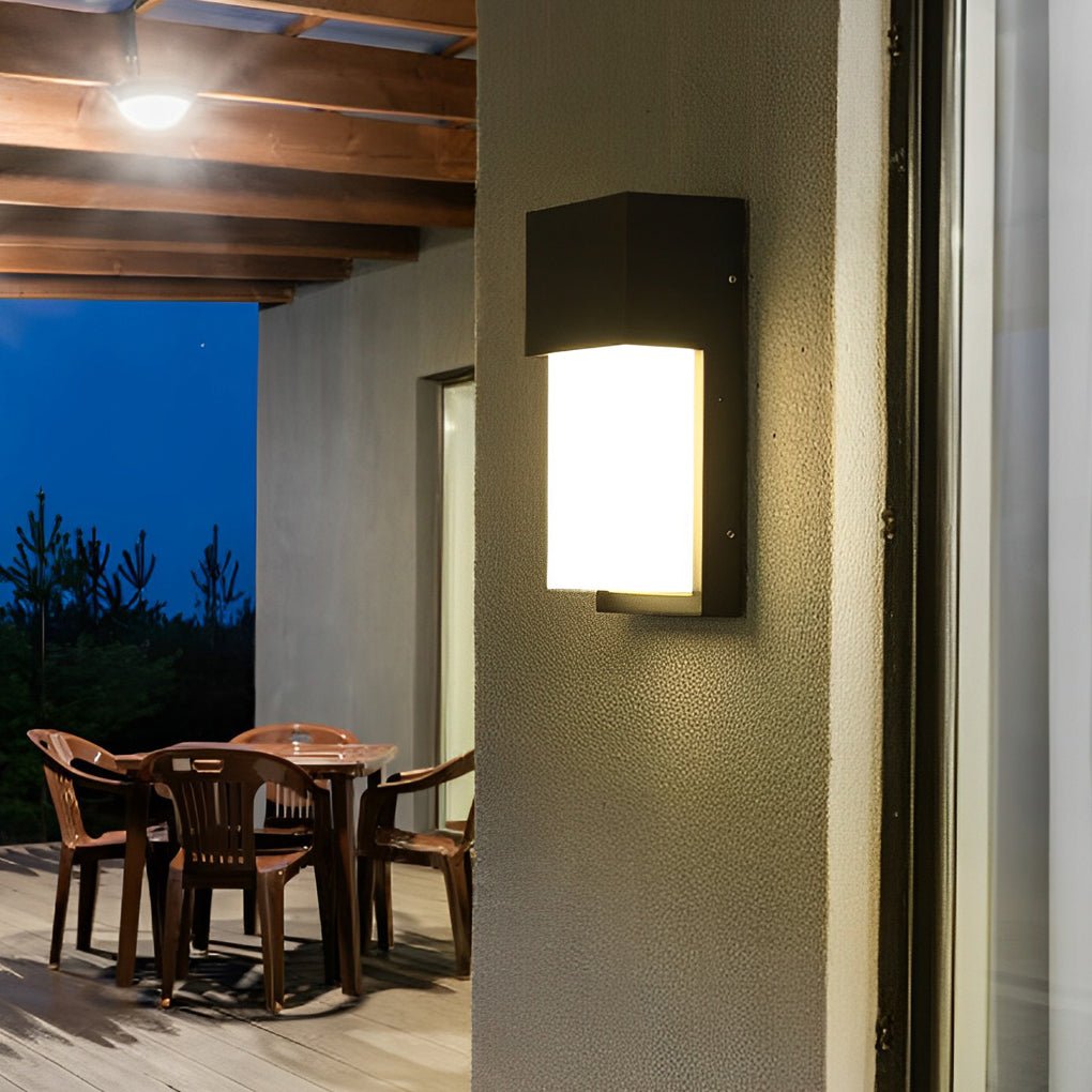 Mona Rectangular LED Modern Aluminum Outdoor Wall Light Fixture