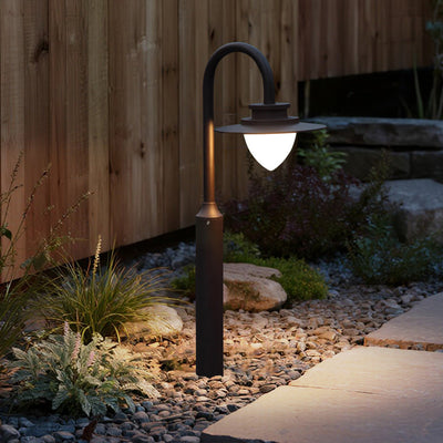 Tower Pole Elegant Minimalist Aluminum Outdoor Lights
