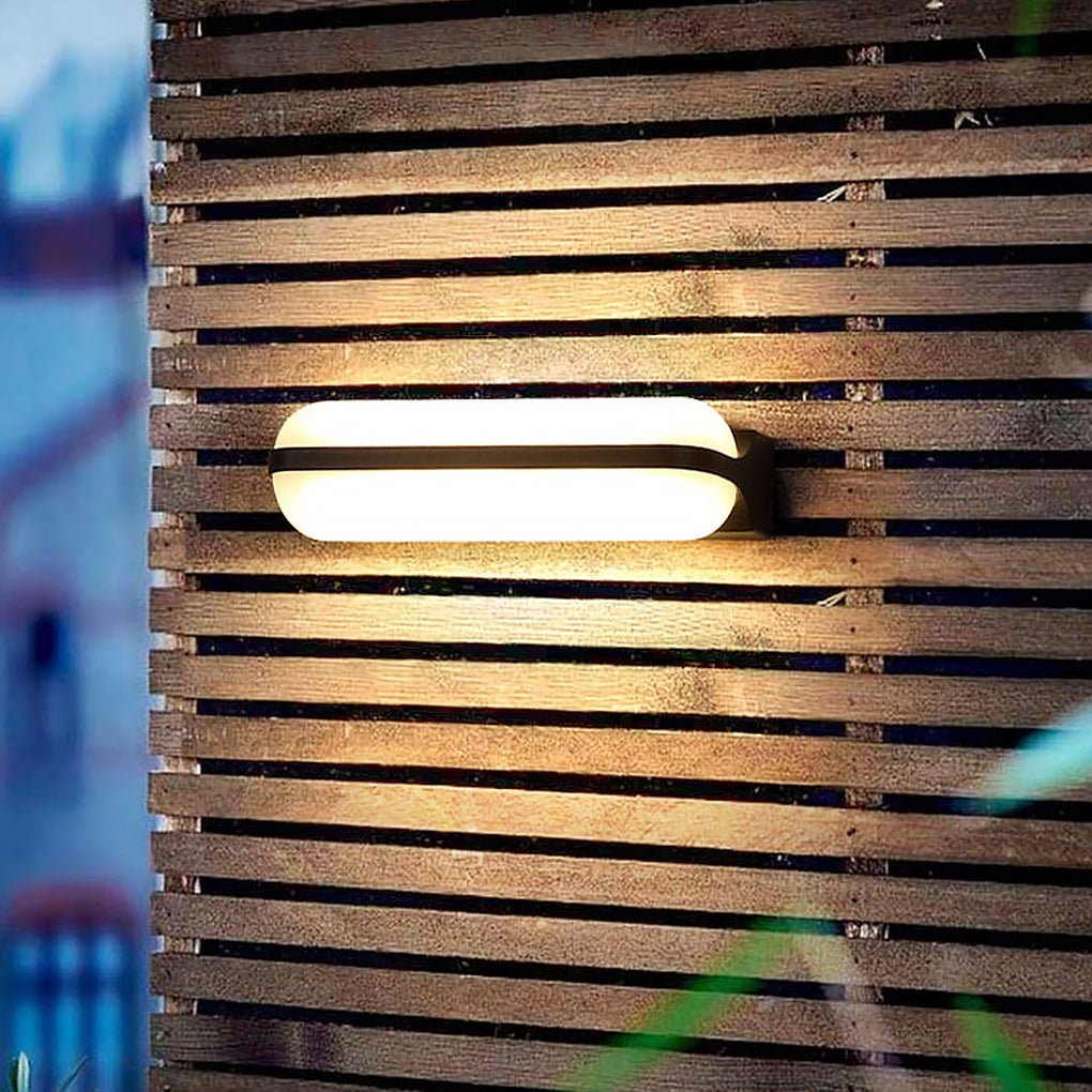 Amaryllis Retro Industrial Metal Outdoor Wall Light
