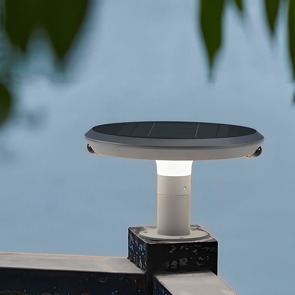 Vanda Simple Round LED Solar LED Aluminum Outdoor Post Light
