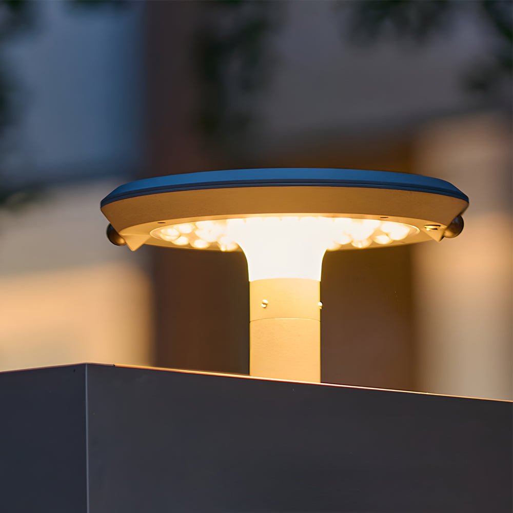 Vanda Simple Round LED Solar LED Aluminum Outdoor Post Light