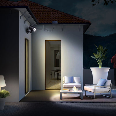 Steaast Solar Adjustable LED ABS Outdoor Wall Lamp