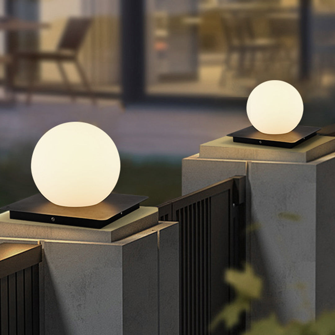Nathania Modern PE Pillar Light