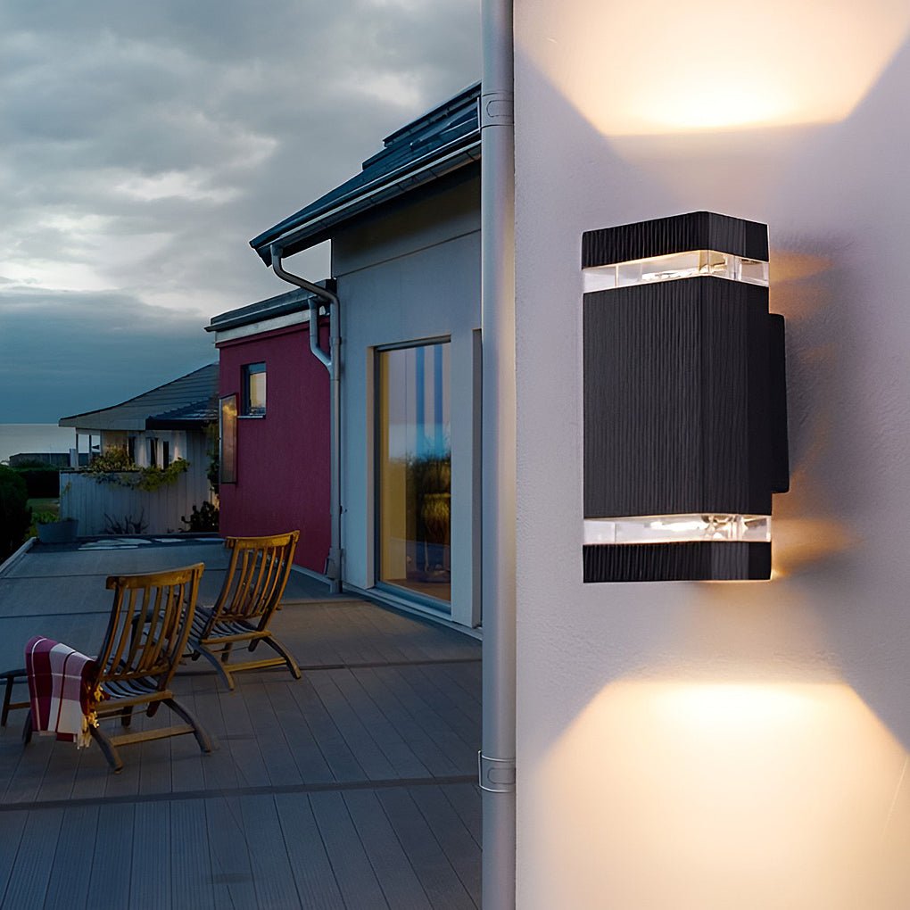 Ives Vintage LED Aluminum Outdoor Sconce Wall Lamp