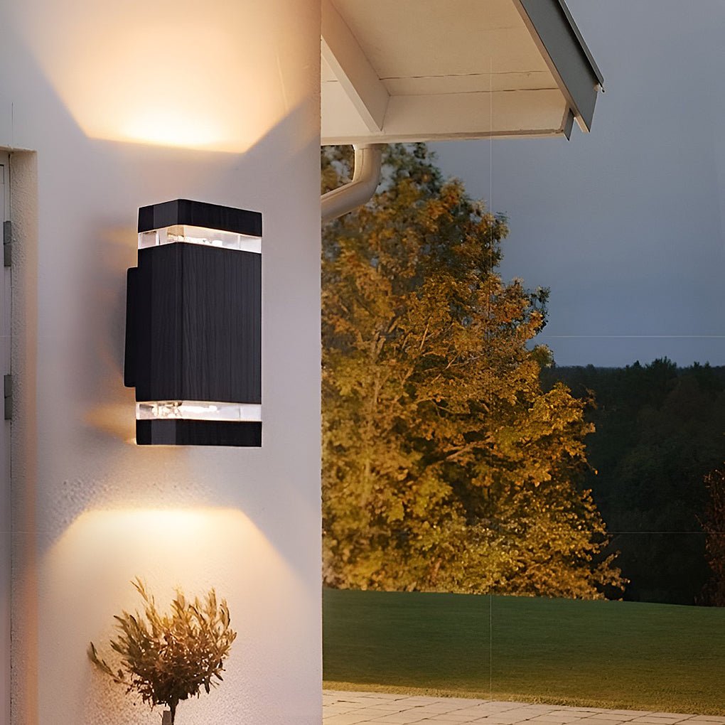 Ives Vintage LED Aluminum Outdoor Sconce Wall Lamp
