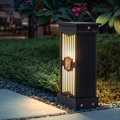 Hunter Traditional LED Retro Aluminum Outdoor Post Light