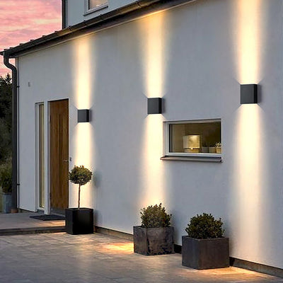 Ferri Gorgeous Modern Aluminum Outdoor Wall Light