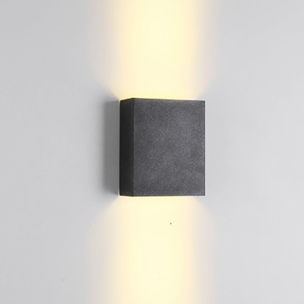 Ferri Gorgeous Modern Aluminum Outdoor Wall Light